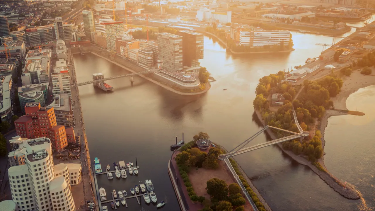 Rhein Insurance — Gewerbe Düsseldorf & Umgebung