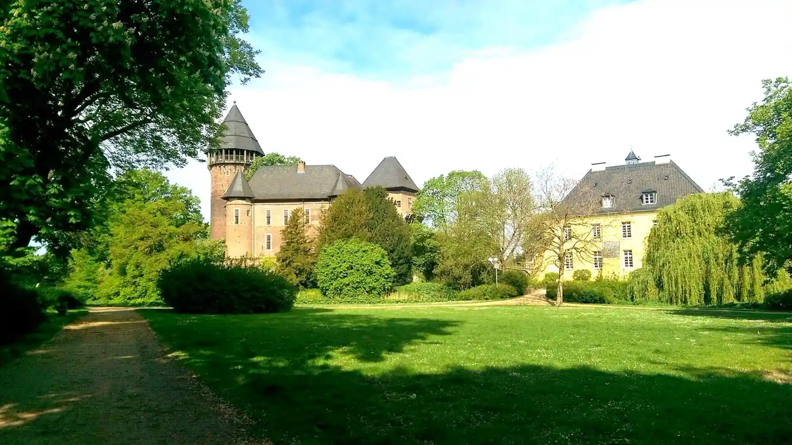 Versicherungsmakler Krefeld